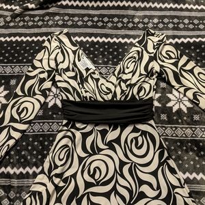 Black and white abstract floral womens size 6 Maggie London dress